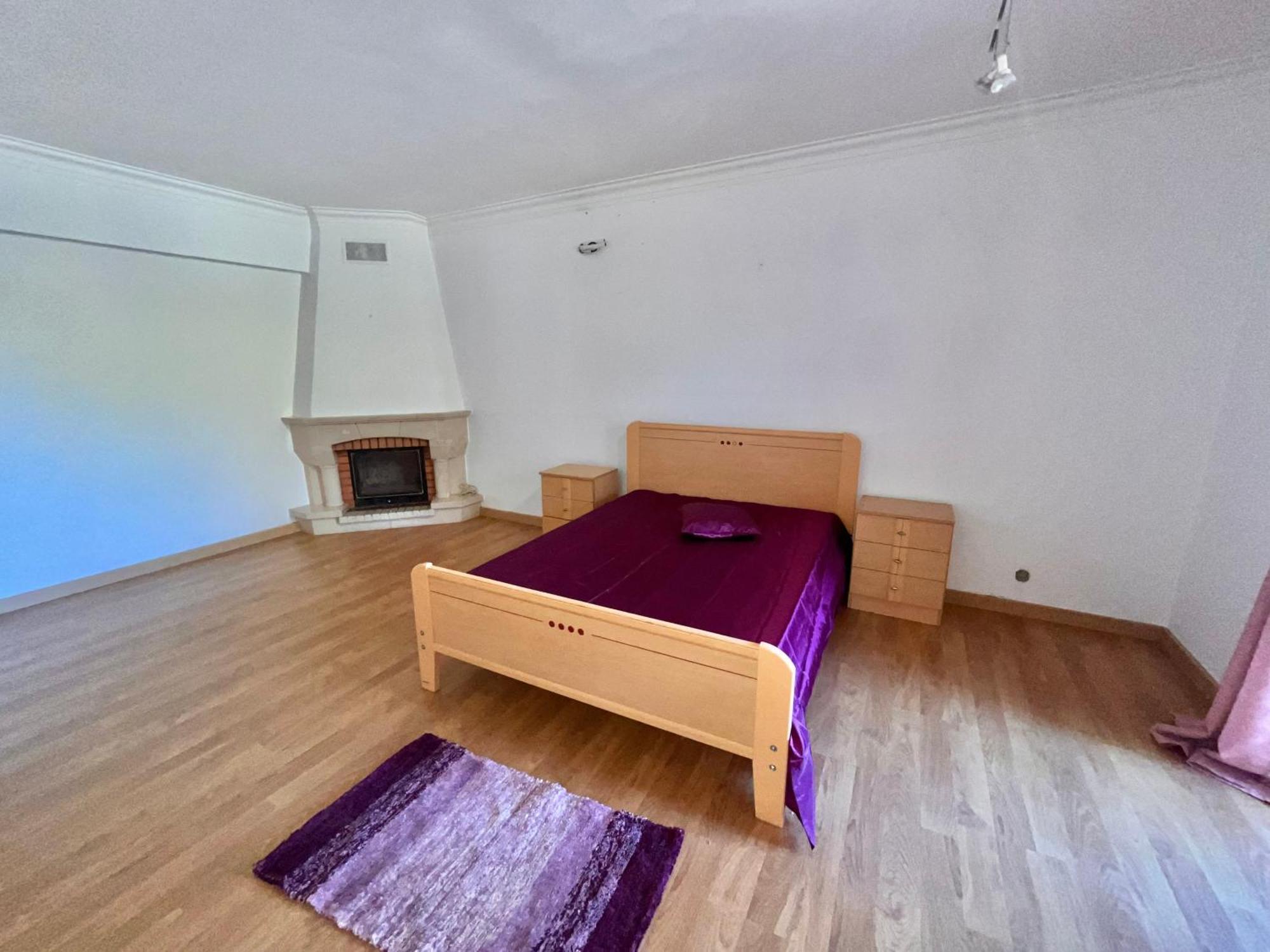 Appartement Quarto Boa Localizacao Com Cozinha E Casa De Banho à Caparica Extérieur photo